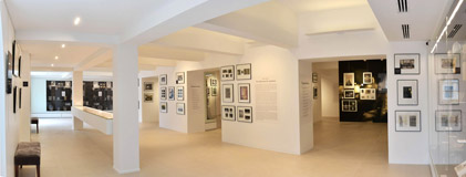 Photo panoramique de l'exposition de Colin à Matisse